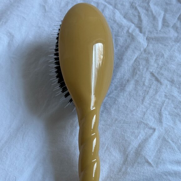 New La Bonne Brosse N. 02 Care & Detangling Hair Brush, large, Saffron Yellow - Picture 3 of 4